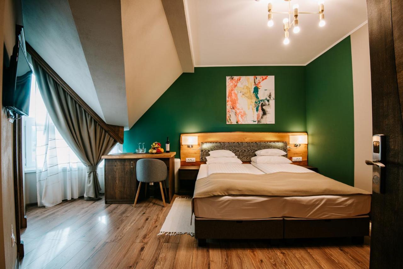 Panorama Boutique Hotel Sfântu Gheorghe Bagian luar foto
