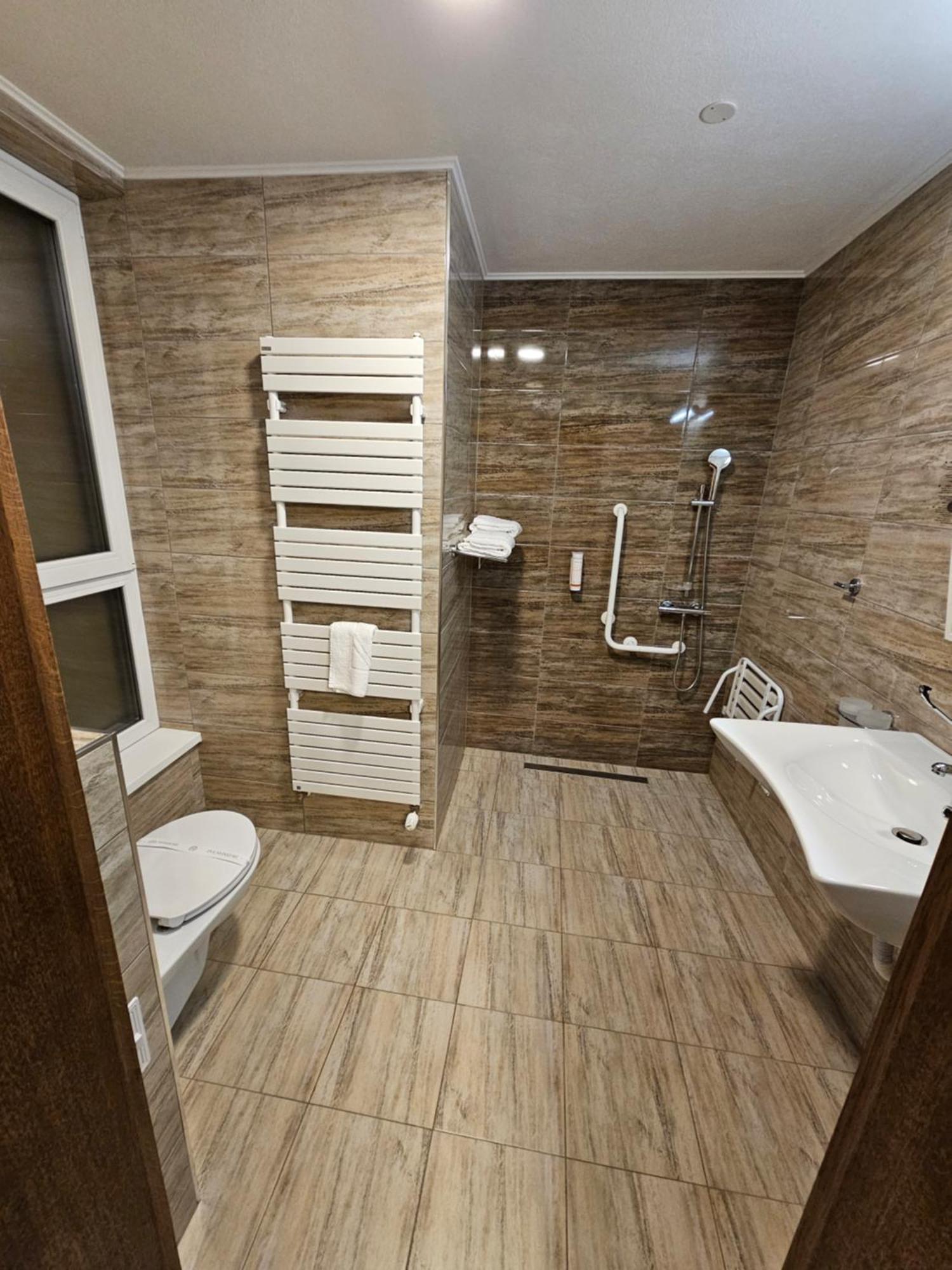 Panorama Boutique Hotel Sfântu Gheorghe Bagian luar foto