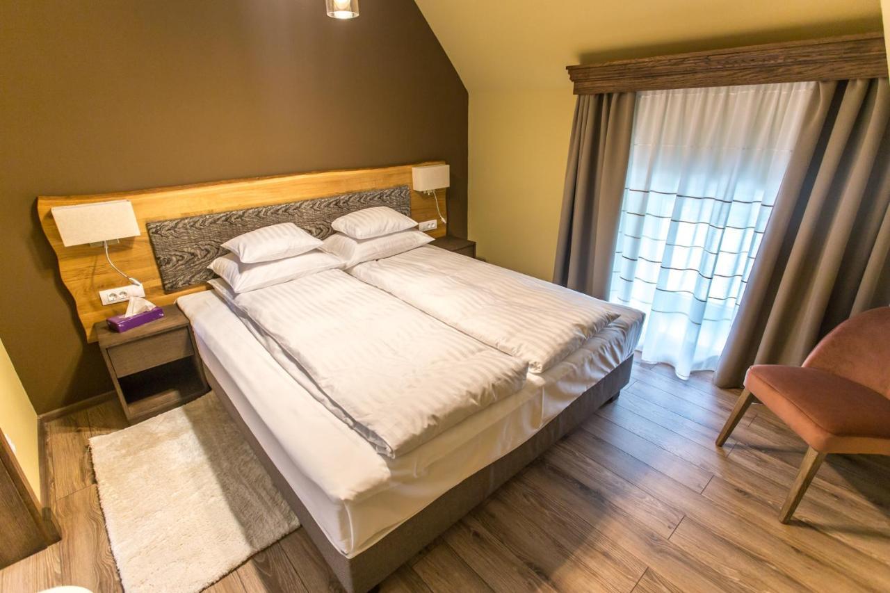 Panorama Boutique Hotel Sfântu Gheorghe Bagian luar foto