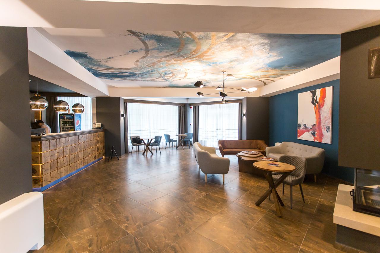 Panorama Boutique Hotel Sfântu Gheorghe Bagian luar foto