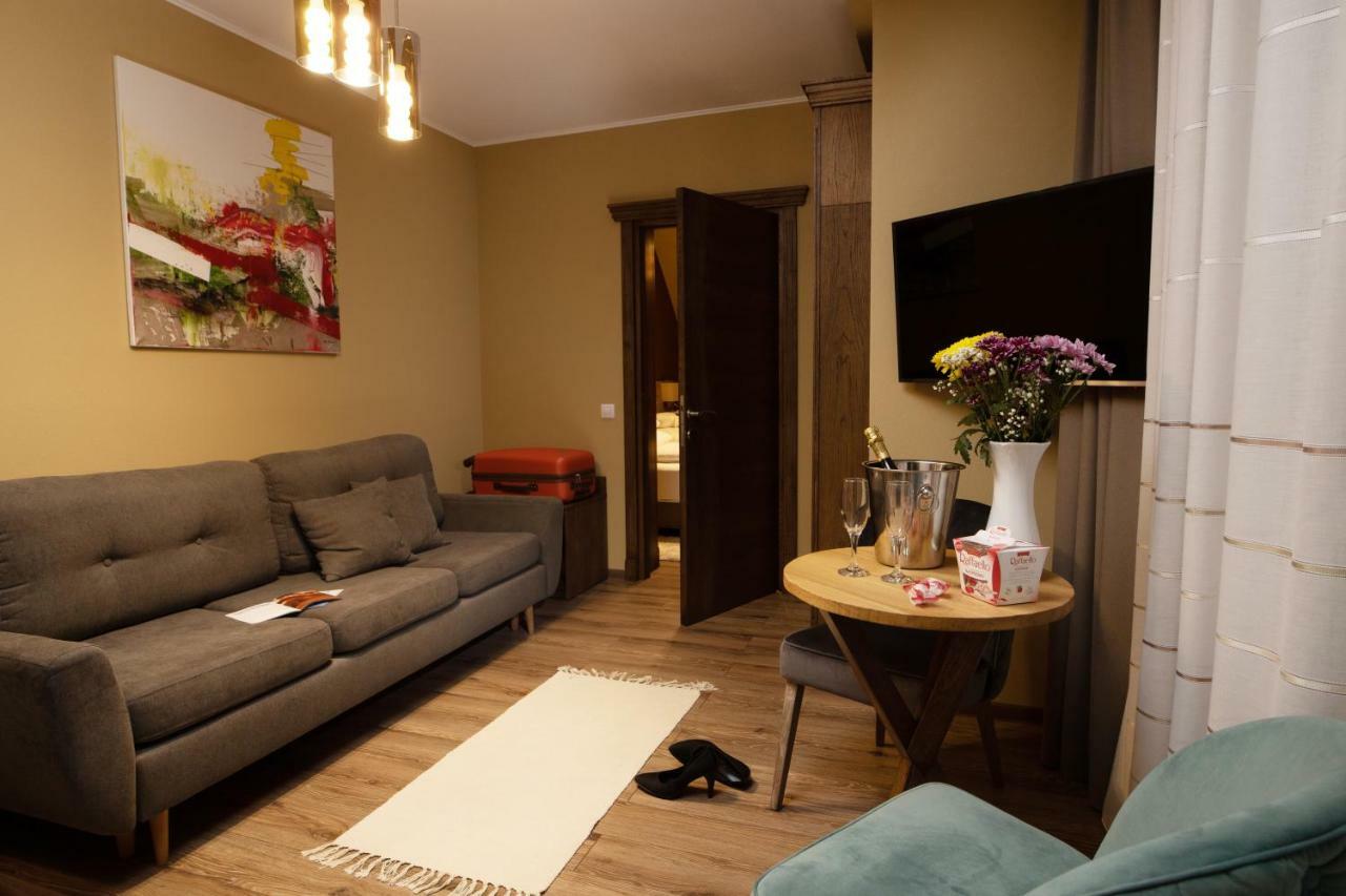 Panorama Boutique Hotel Sfântu Gheorghe Bagian luar foto